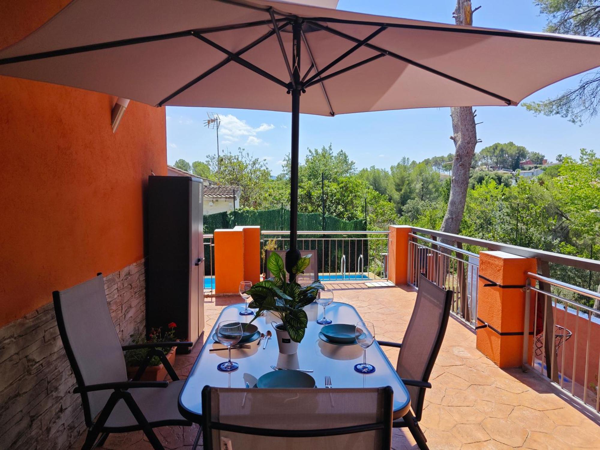 Willa Relax House Barcelone Sant Esteve Sesrovires Zewnętrze zdjęcie