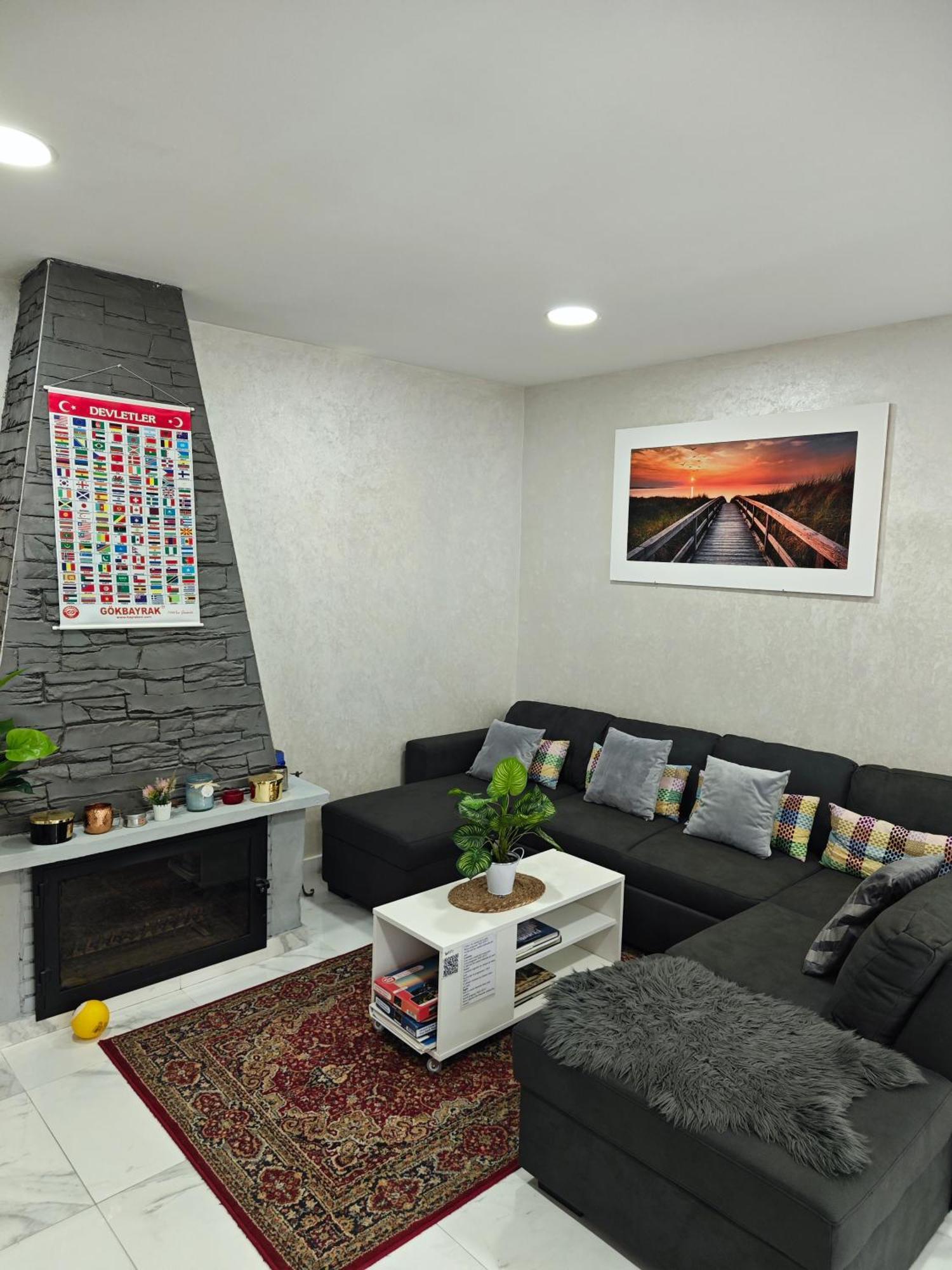 Willa Relax House Barcelone Sant Esteve Sesrovires Zewnętrze zdjęcie